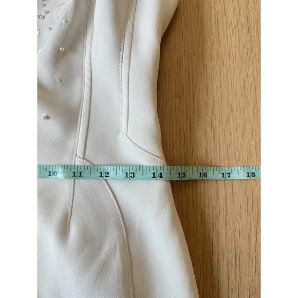 Karen Millen Off the shoulder BEADED BARDOT PENCIL DRESS Pearls Size 6 2084 - Picture 10 of 13